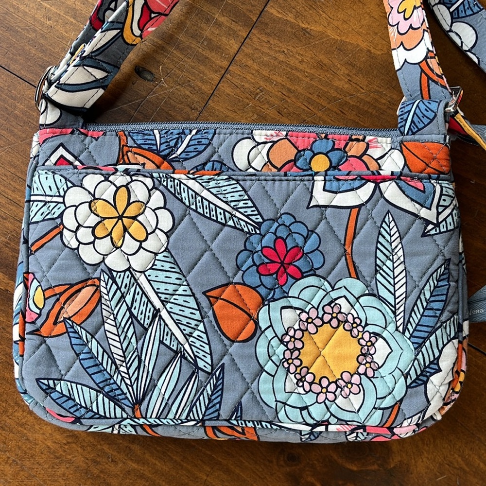 Vera Bradley Tropical Evening Bag - Picture 3 of 8